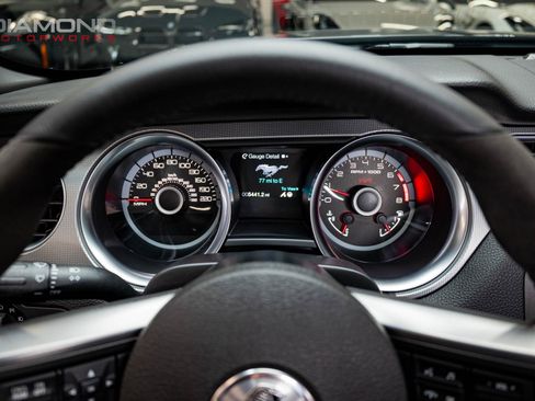 Used 2013 Ford Mustang Shelby GT500 RWD image 96