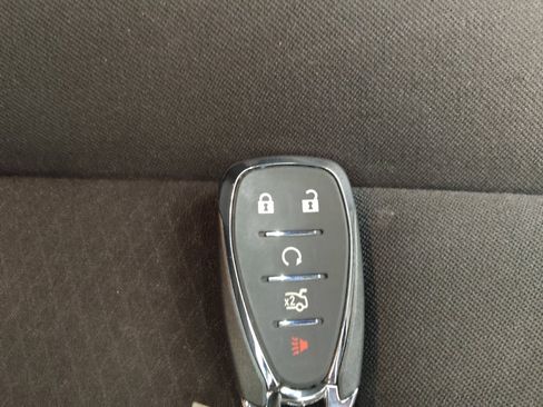 Used 2022 Chevrolet Malibu LT image 32