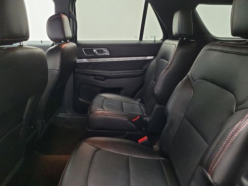 Used 2017 Ford Explorer Sport w/ Equipment Group 401A AWD/4WD image 18