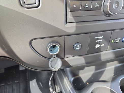 New 2025 GMC Savana 4500 w/ Power Convenience Package image 18