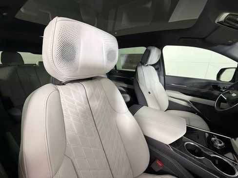 New 2026 Cadillac Escalade IQ Luxury 1 image 36