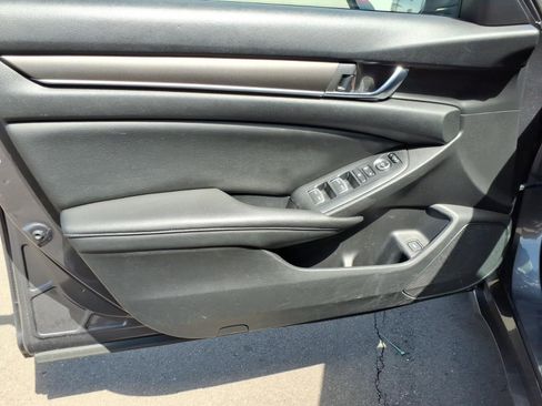 Used 2019 Honda Accord LX image 13