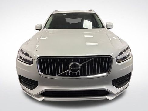 Used 2020 Volvo XC90 T5 Momentum w/ Protection Package Premier FWD image 8