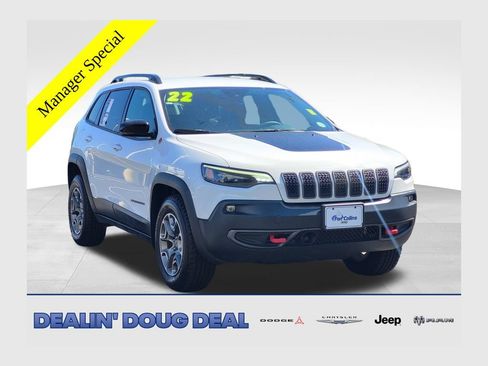 Used 2022 Jeep Cherokee Trailhawk AWD/4WD image 1