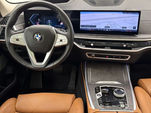 Used 2024 BMW X7 xDrive40i w/ Executive Package AWD/4WD image 29
