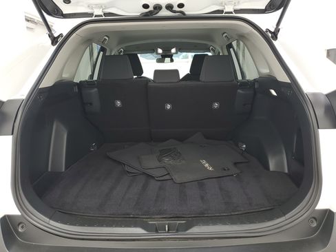 Certified 2025 Toyota RAV4 LE FWD image 10