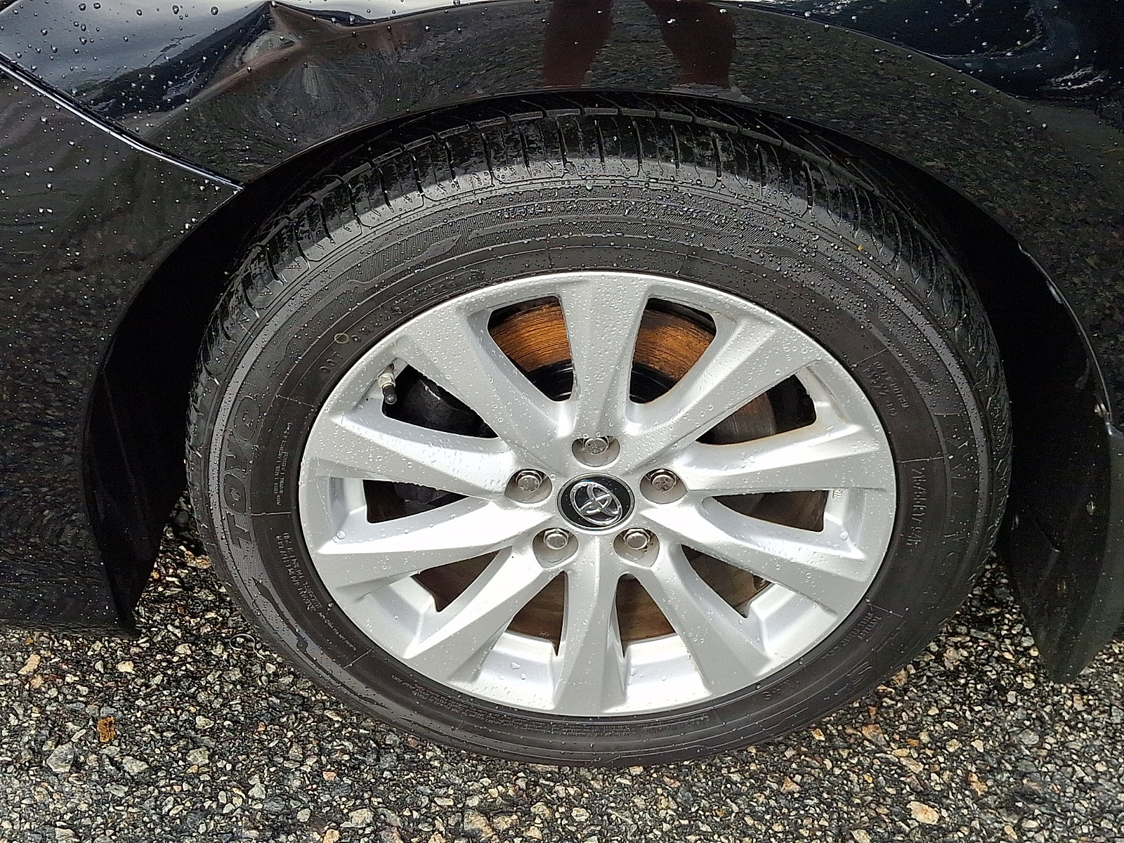 Used 2019 Toyota Camry LE FWD image 28