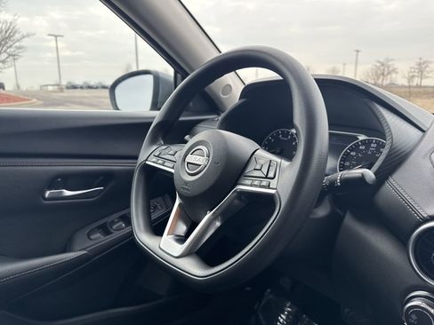 Used 2024 Nissan Sentra SV image 20