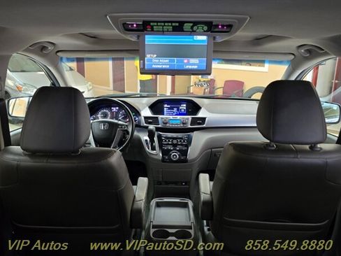 Used 2012 Honda Odyssey EX-L image 18