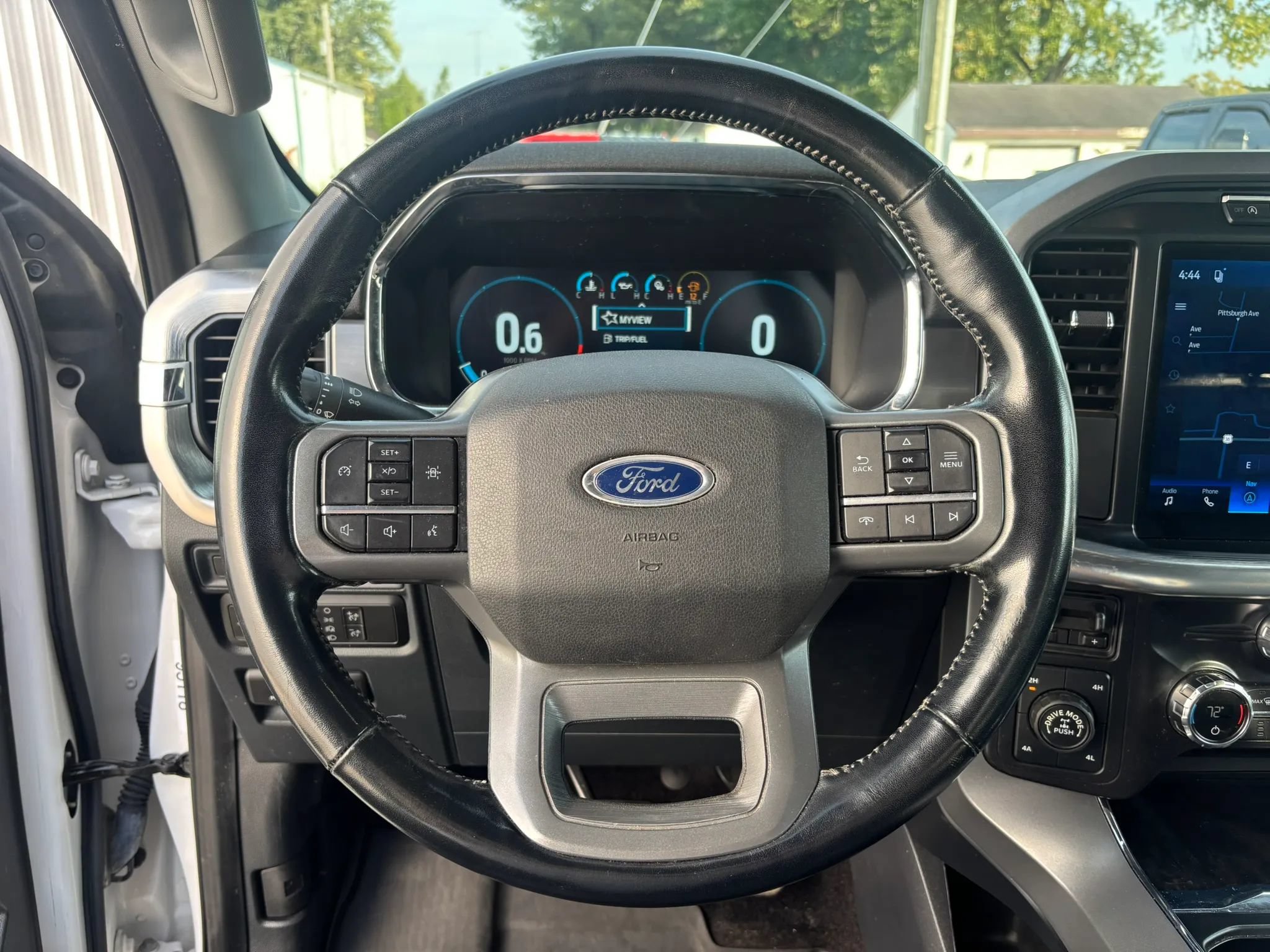 Used 2021 Ford F150 Lariat w/ FX4 Off-Road Package AWD/4WD image 21
