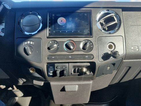 Used 2008 Ford F350 FX4 image 30
