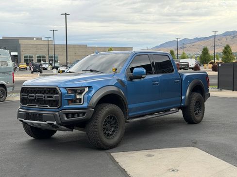 Used 2019 Ford F150 Raptor w/ Equipment Group 802A Luxury AWD/4WD image 6