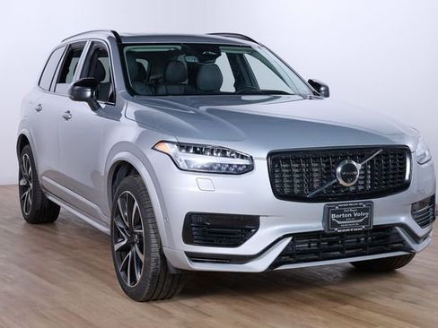 Used 2023 Volvo XC90 T8 Ultimate image 3