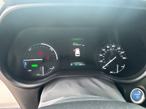 Used 2022 Toyota Sienna LE image 28