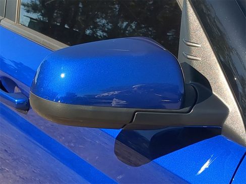 New 2025 Hyundai Venue Limited image 12