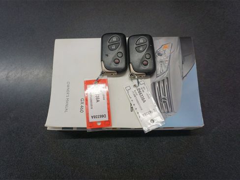 Used 2011 Lexus GX 460 image 21