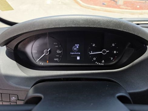 Used 2025 RAM ProMaster 2500 w/ Convenience Group FWD image 28