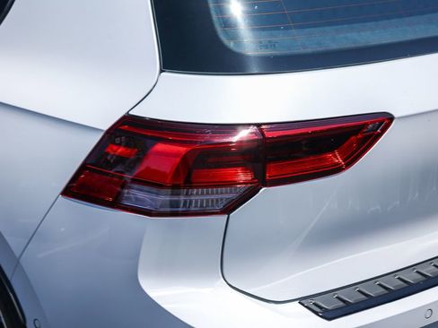 New 2025 Volkswagen GTI Autobahn image 10