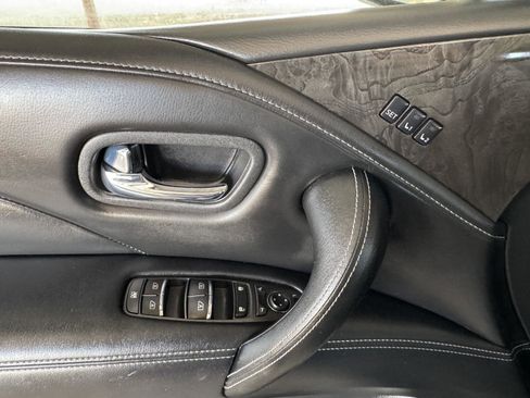 Used 2024 INFINITI QX80 Luxe image 24