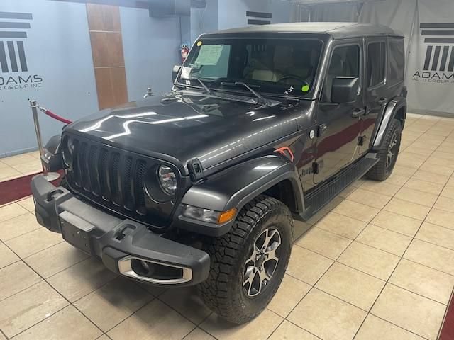 Used 2018 Jeep Wrangler Unlimited Sahara AWD/4WD image 3
