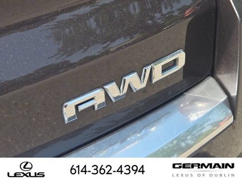 Used 2015 GMC Acadia Denali AWD/4WD image 16