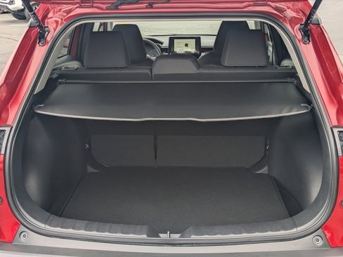 Used 2024 Toyota Corolla Cross LE w/ Moonroof Package image 16