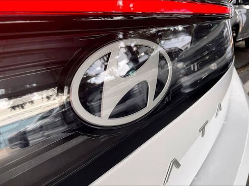 Certified 2025 Hyundai Sonata SE FWD image 31