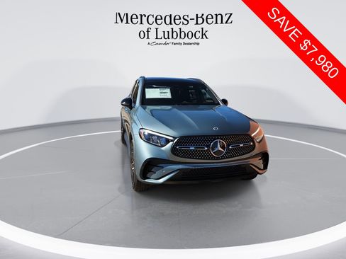 New 2025 Mercedes-Benz GLC 350e 4MATIC image 3