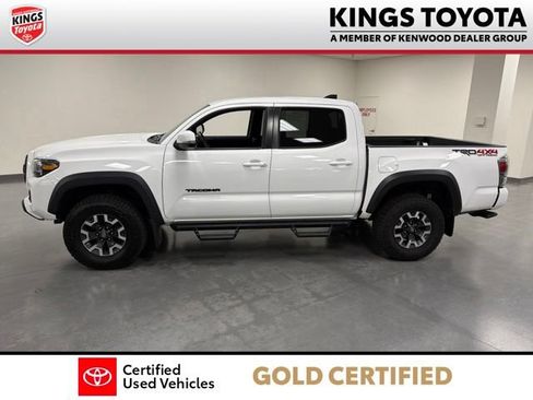 Certified 2023 Toyota Tacoma TRD Off-Road w/ Technology Package AWD/4WD image 5