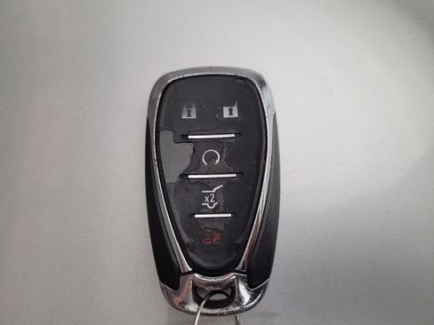 Used 2019 Chevrolet Equinox LT image 32