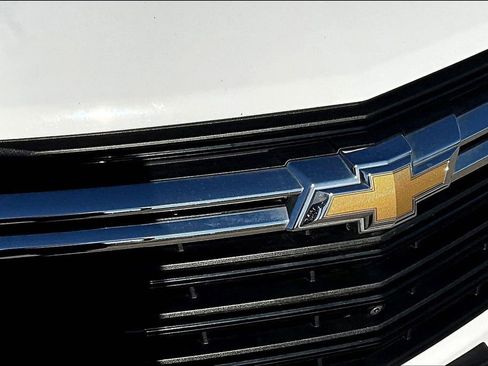 Used 2022 Chevrolet Equinox LT image 29