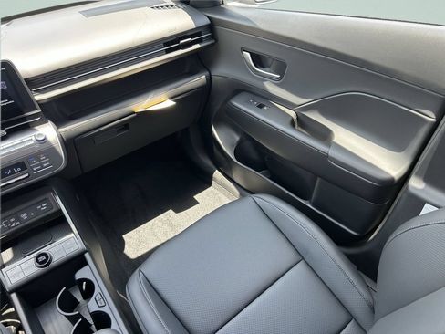 New 2026 Hyundai Kona Limited FWD image 21
