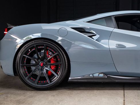 Used 2016 Ferrari 488 GTB RWD image 20