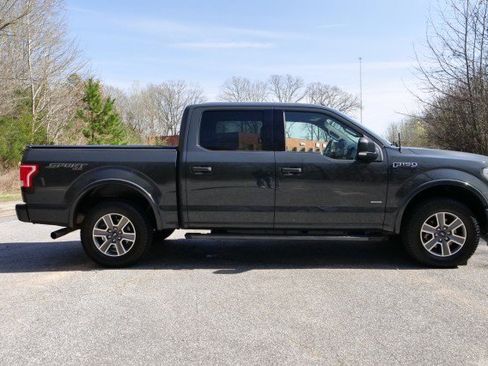 Used 2017 Ford F150 XLT w/ Equipment Group 302A Luxury image 29