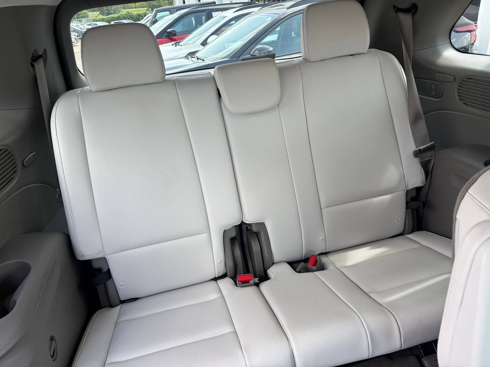 Used 2026 Hyundai Palisade SEL FWD image 31
