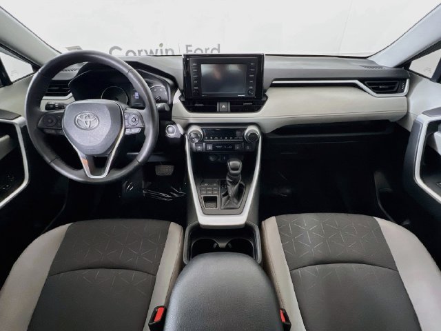 Used 2021 Toyota RAV4 XLE w/ Convenience Package AWD/4WD image 9