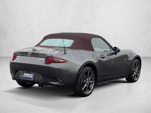 Used 2018 MAZDA MX-5 Miata Grand Touring image 5