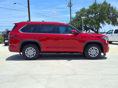 Certified 2023 Toyota Sequoia SR5 w/ SR5 Premium Package RWD image 4