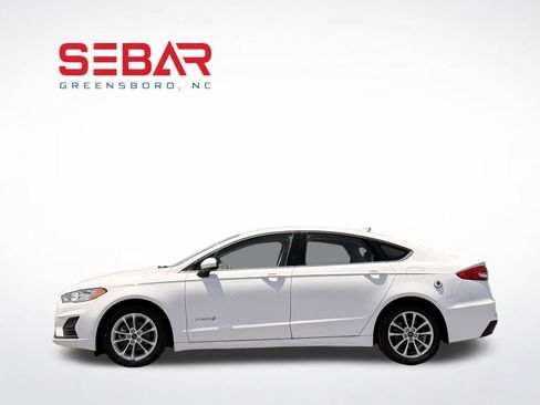 Used 2019 Ford Fusion SE FWD image 9