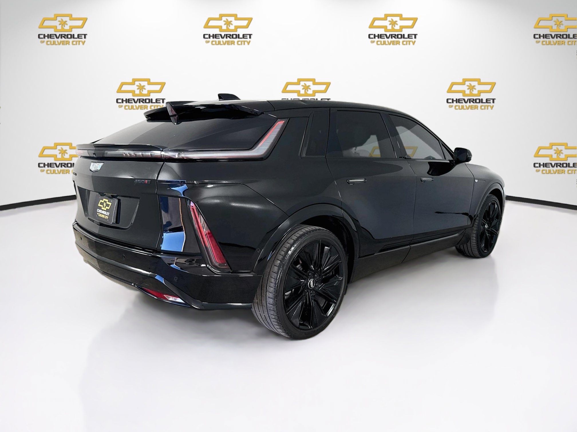 Used 2023 Cadillac Lyriq 2WD image 7