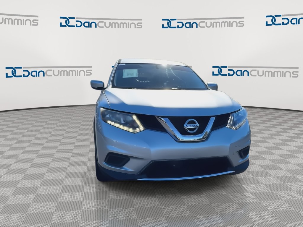 Used 2016 Nissan Rogue S FWD image 3