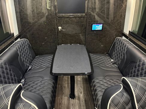 Used 2022 Mercedes-Benz Sprinter 3500 image 88