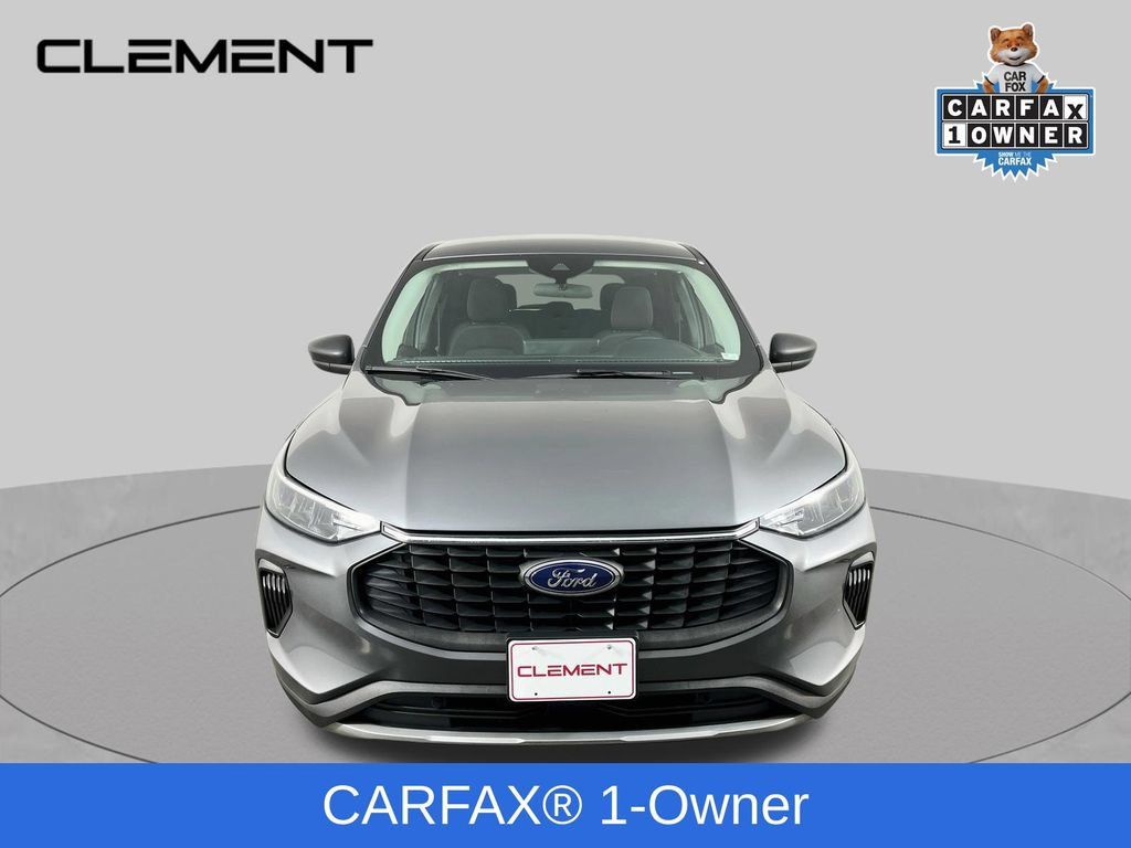 Used 2024 Ford Escape Active w/ Tech Pack #1 FWD image 2