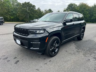 New 2025 Jeep Grand Cherokee L Limited w/ Black Appearance Package