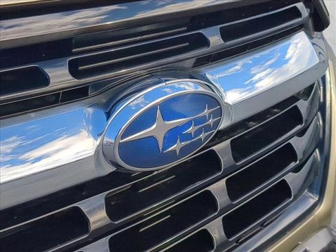 Certified 2025 Subaru Ascent Premium image 30