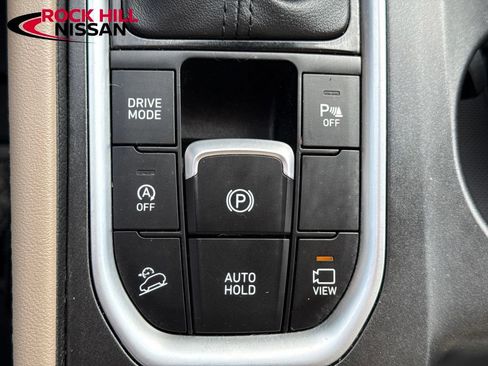 Used 2019 Hyundai Santa Fe AWD image 25