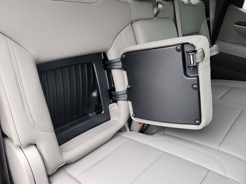 New 2026 GMC Sierra 1500 SLT w/ SLT Premium Plus Package image 46