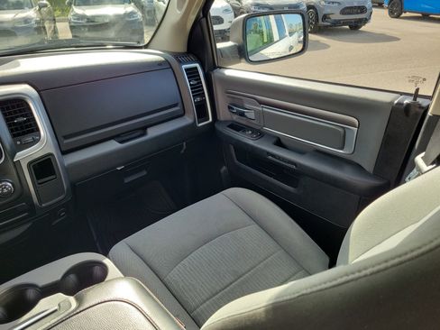 Used 2024 RAM 1500 Classic SLT AWD/4WD image 20