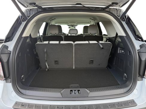 New 2026 Ford Explorer Active w/ Active Comfort Package image 17