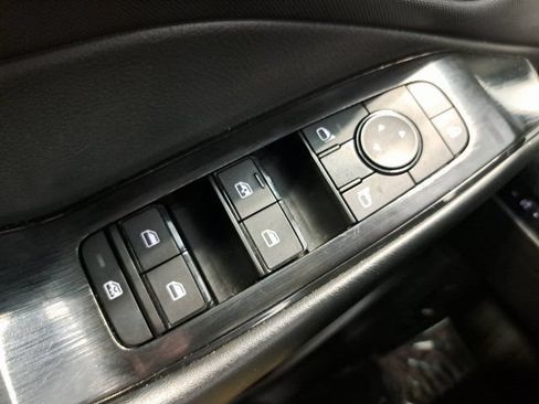 Used 2024 Nissan Rogue S AWD/4WD image 24